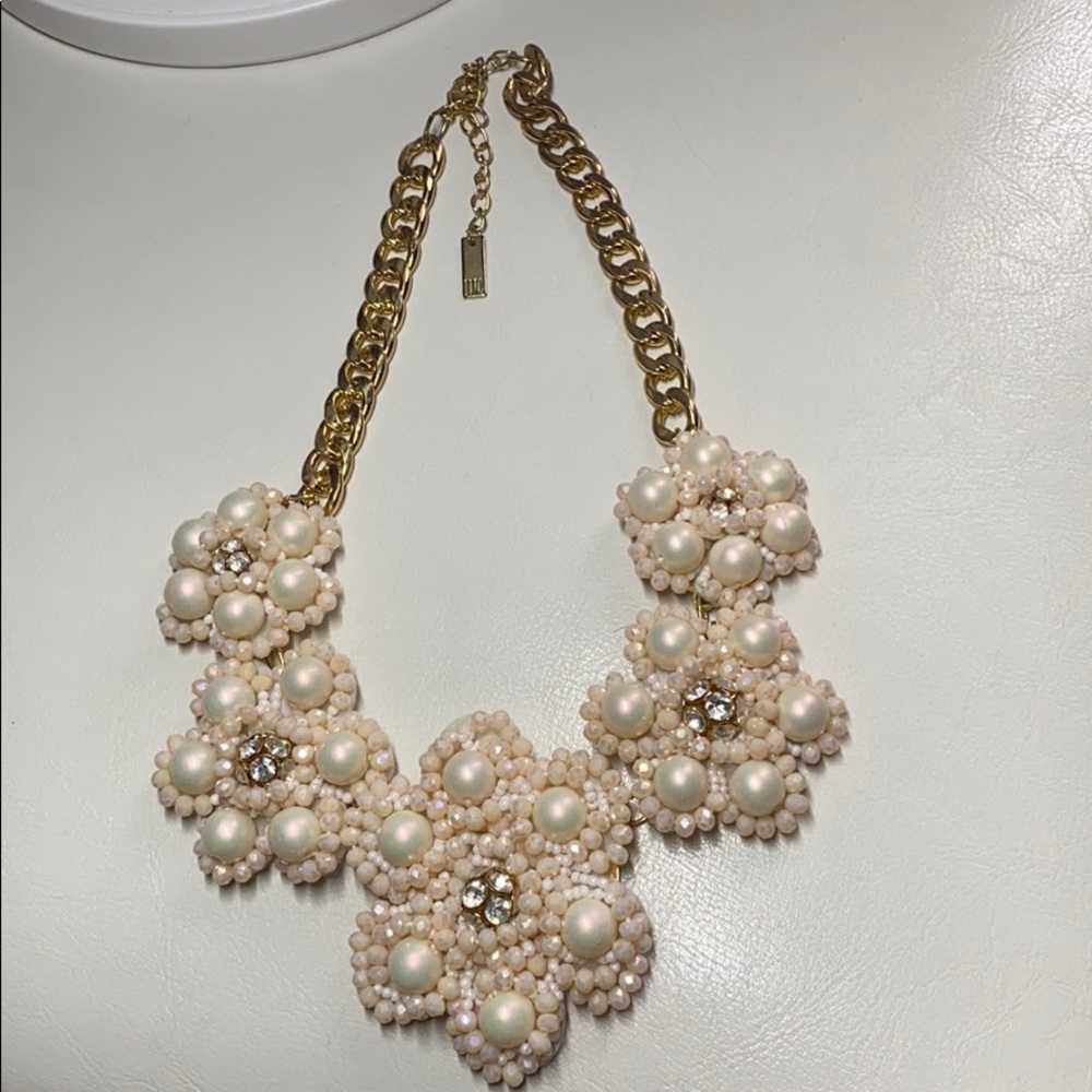 INC flower collar necklace